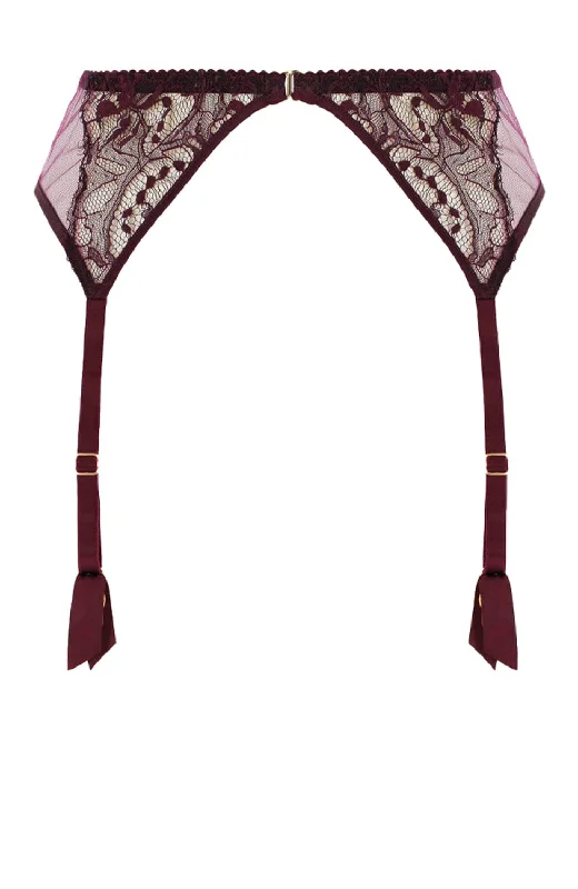 plus - size - friendly women gartersEliza Suspender Belt