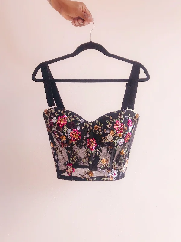 Victorian style women bustiers and corsetsGabriela Bustier