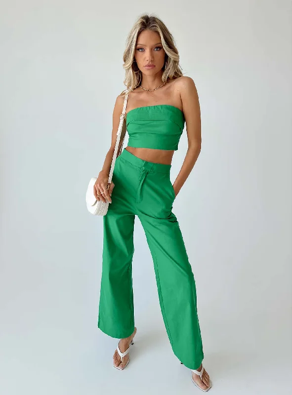 padded women tube top for added comfort and shapingAiden Set Green