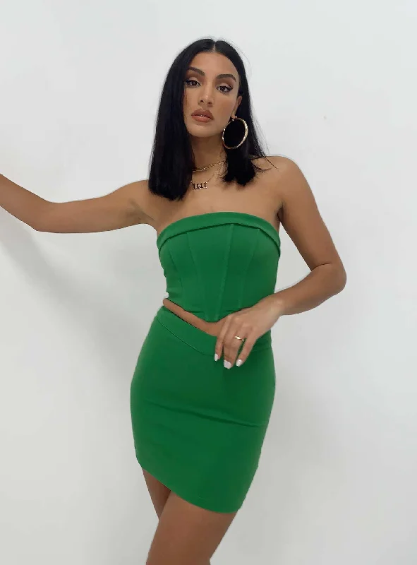 ruffled women tube top for a feminine and flirty lookLaviella Set Green