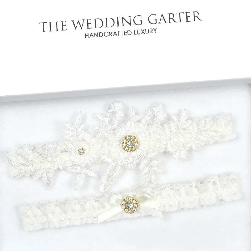 modern women garters fashion trendsIvory Lace Wedding Garter Set With Floral Applique