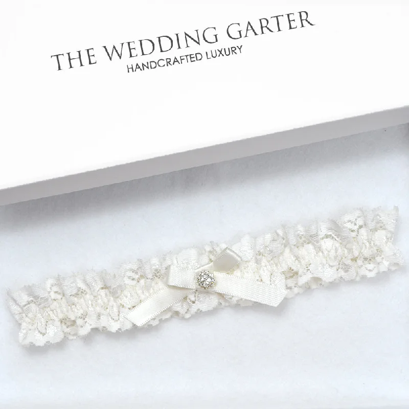petite - friendly women gartersOriana Simple Ivory Lace Vintage Wedding Garter Australia