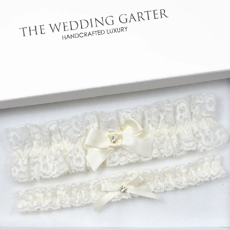 washable women garters careIrene Romantic Ivory Lace Bridal Garter Set For Wedding (2 Colours)