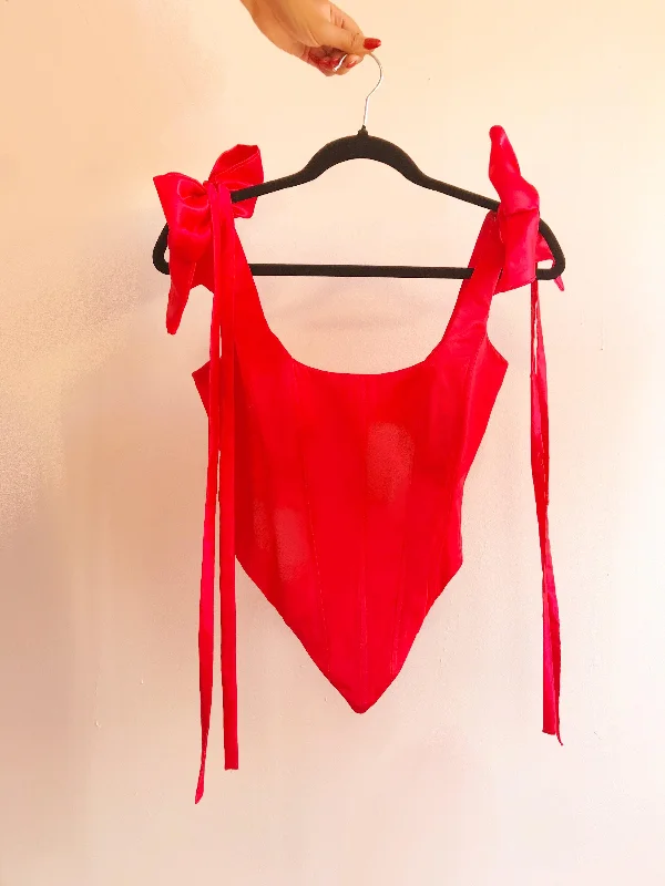 vintage women bustiers and corsets replicasAntonieta bustier