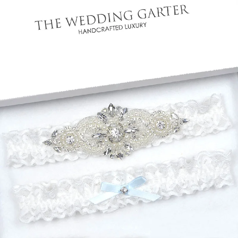 back - fastening women gartersIvory Lace Wedding Garter Set With Applique