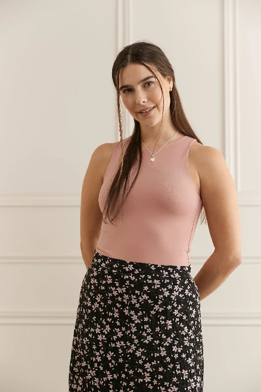 Ruffled Bodysuits with a Playful and Feminine TouchBodysuit double épaisseurs - 9079