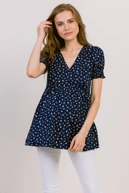 plunge bras for low cut topsDitsy Floral V-Neck Wrapped Maternity/Nursing Top