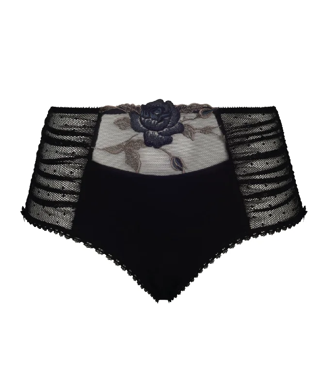 seamless microfiber women briefs for a luxurious feelGarance Black Full Brief