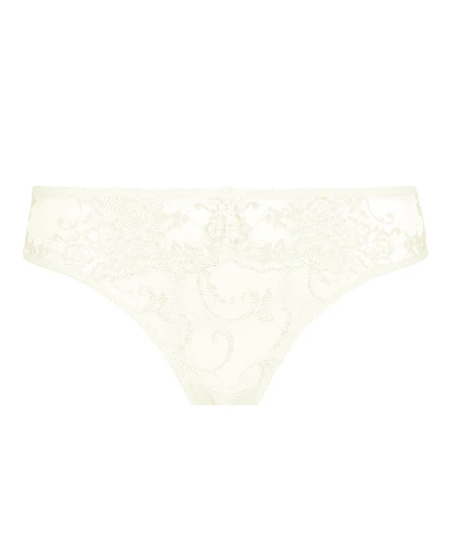 seamless push - up women briefs for a natural liftGinger Naturel Brief