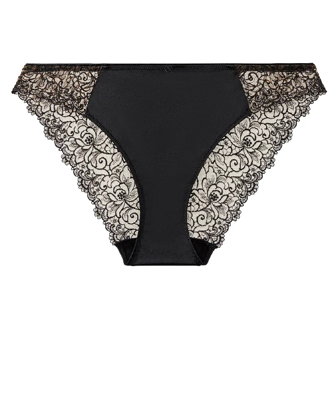 high - cut women briefs for a leg - lengthening effectMiss Karl Tuxedo Italian Brief