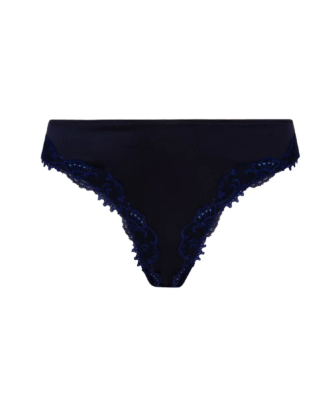 seamless high - cut women briefs for a smooth silhouetteSplendeur Soie Bermudes Italian Brief seamless high - cut women briefs for a smooth silhouetteSplendeur Soie Bermudes Italian Brief