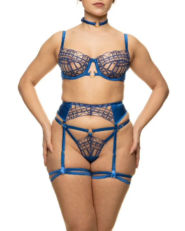 seamless women thongs for invisible under tight dressesAnisa Strap Thong