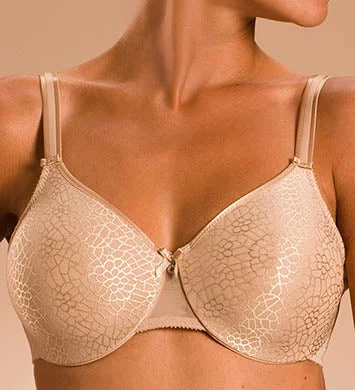 Bra with a nylon - lined cup for stretch and support Chantelle C-Magnifique #1891 (BEST SELLER) Bra with a nylon - lined cup for stretch and support Chantelle C-Magnifique #1891 (BEST SELLER)