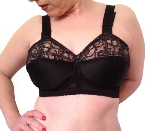 Bra with a matte finish for a more subdued appearance Edith Lances #700 Series Minimizer Bra-- ON CLOSEOUT Bra with a matte finish for a more subdued appearance Edith Lances #700 Series Minimizer Bra-- ON CLOSEOUT