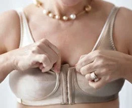 Bra with a satin finish for a luxurious look Mastectomy Bra 'Front Close Rose' Beige Bra with a satin finish for a luxurious look Mastectomy Bra 'Front Close Rose' Beige