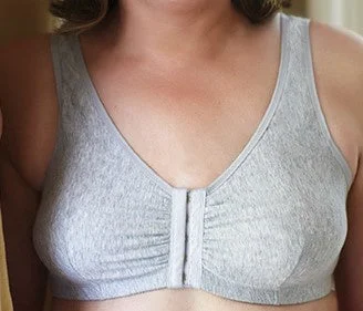 Back - closure bras with traditional hook - and - eye fastenings Mastectomy Bra 'Cotton Leisure Front Close' Grey Back - closure bras with traditional hook - and - eye fastenings Mastectomy Bra 'Cotton Leisure Front Close' Grey