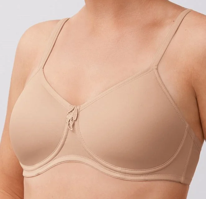 Bra with a plus - size seamless design for a smooth look Mastectomy Bra 'Lara T-Shirt Wire Free Moulded Cup' Sand Bra with a plus - size seamless design for a smooth look Mastectomy Bra 'Lara T-Shirt Wire Free Moulded Cup' Sand