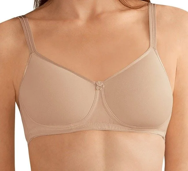 Bra with a nylon - lined cup for stretch and support Mastectomy Bra 'Mara Wire Free Moulded Cup' Light Sand Bra with a nylon - lined cup for stretch and support Mastectomy Bra 'Mara Wire Free Moulded Cup' Light Sand