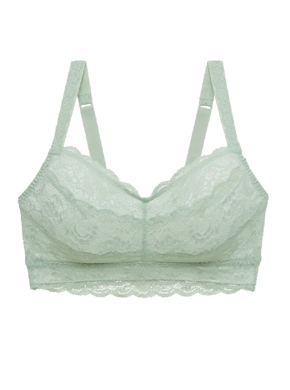 Back - closure bras with traditional hook - and - eye fastenings​ Brassière Curvy Sweetie