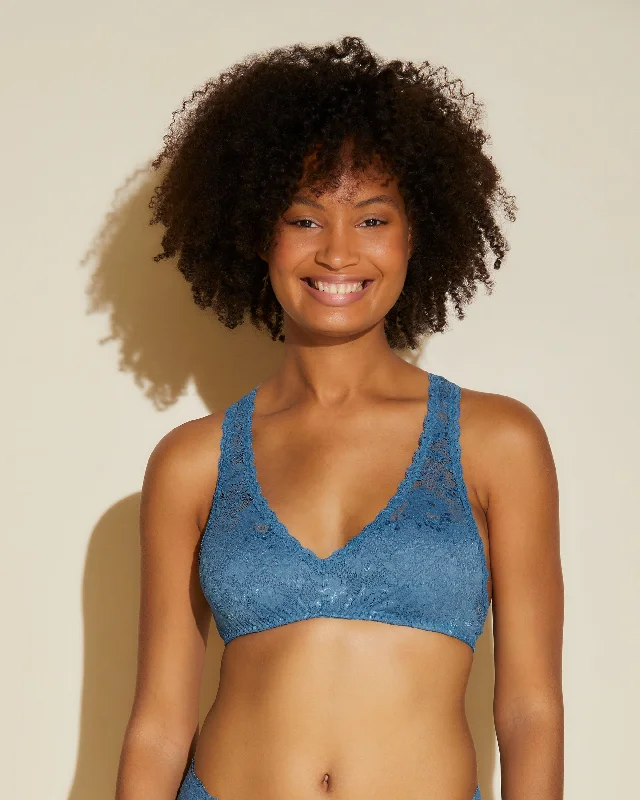 Bra with a multi - way strap system for different outfits Brassière Rembourrée Racie Bra with a multi - way strap system for different outfits Brassière Rembourrée Racie