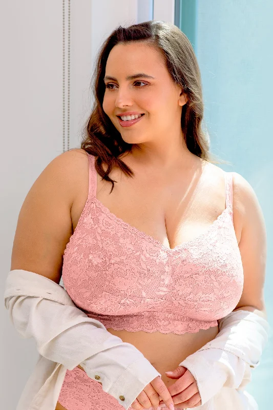 Bra with a multi - way strap system for different outfits Brassière Sweetie Ultra Curvy Bra with a multi - way strap system for different outfits Brassière Sweetie Ultra Curvy