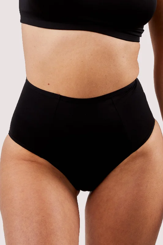 Bra with a wireless memory foam cup for ultimate comfort​ Second Skin Black Recycled Highwaist Brief