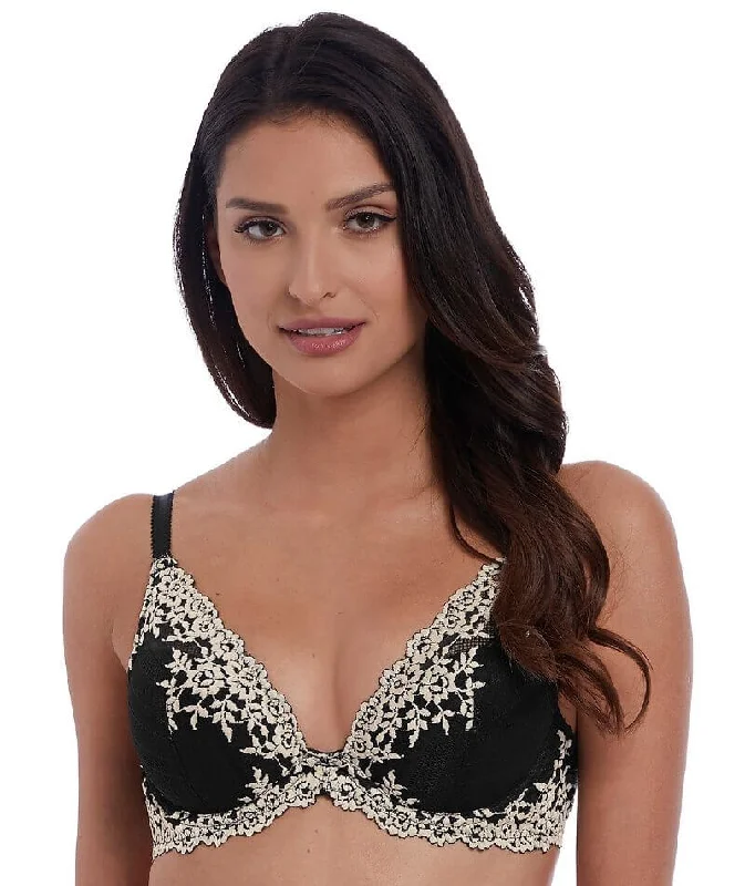 plunge t - shirt bras for a sleek appearanceWacoal Embrace Lace Plunge Underwire Bra - Black plunge t - shirt bras for a sleek appearanceWacoal Embrace Lace Plunge Underwire Bra - Black