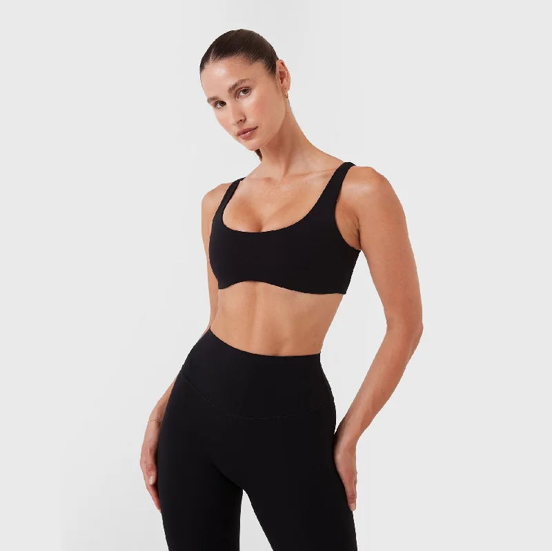 moisture wicking sleep bras for hot sleepersREC GEN - FITform Curve Bra - Black