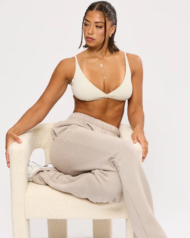minimizer plus size bras for curvy figuresPlunge Butter Bra - Bone